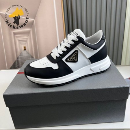 PRADA LOW TOP SNEAKERS WHITE BLACK - PA006