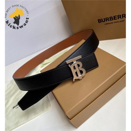 burberry B buckle belt