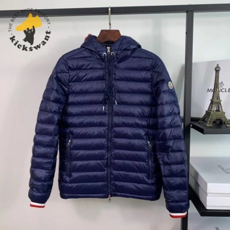 Moncler 2020 Down Jacket MC330052